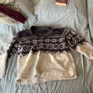 Quarter zip pullover